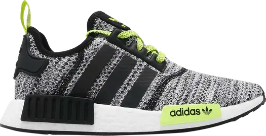 Кроссовки Adidas NMD_R1 'Static Solar Yellow', черный