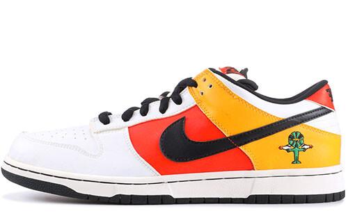 Кроссовки Nike SB Dunk Low, белый/оранжевый