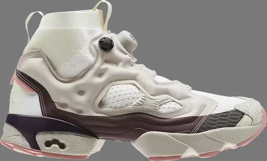 Кроссовки instapump fury ultraknit 'sand stone' Reebok, загар
