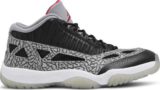 Кроссовки Air Jordan 11 Retro Low IE Black Cement, черный