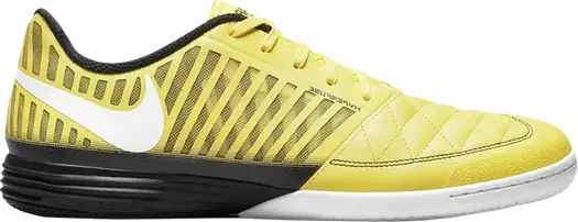 Кроссовки Nike Lunar Gato 2 IC 'Opti Yellow', желтый
