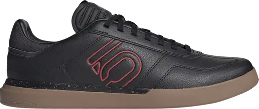 Кроссовки Adidas Five Ten Sleuth DLX 'Black Scarlet Gum', черный