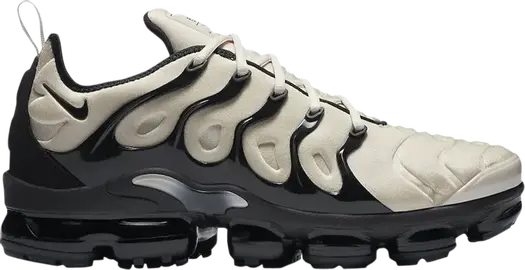 Кроссовки Nike Air VaporMax Plus 'Light Orewood Brown', коричневый