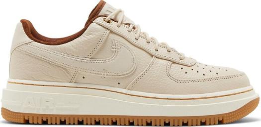 Кроссовки Nike Air Force 1 Luxe 'Pecan', коричневый