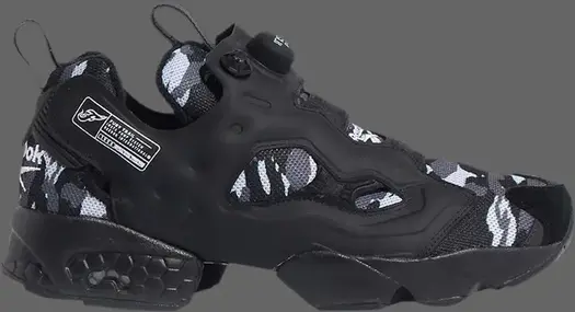 Кроссовки instapump fury trail 'black camo' Reebok, черный