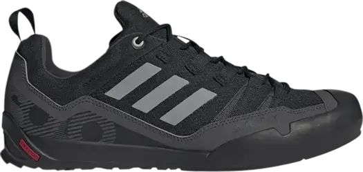 Кроссовки Adidas Terrex Swift Solo Approach 'Black Grey', коричневый