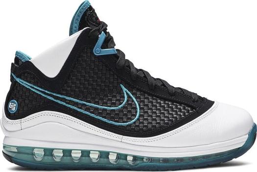 Кроссовки Nike Air Max LeBron 7 Retro QS 'Red Carpet' 2019, белый