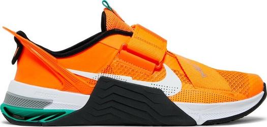 Кроссовки Nike Metcon 7 FlyEase 'Total Orange Clear Emerald', оранжевый