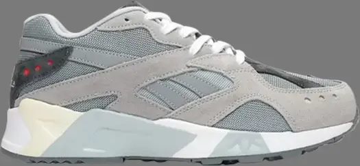 Кроссовки packer x aztrek 'greyscale' Reebok, серый
