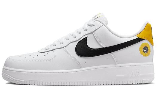 Кроссовки Nike Air Force 1 Low, белый/золотой