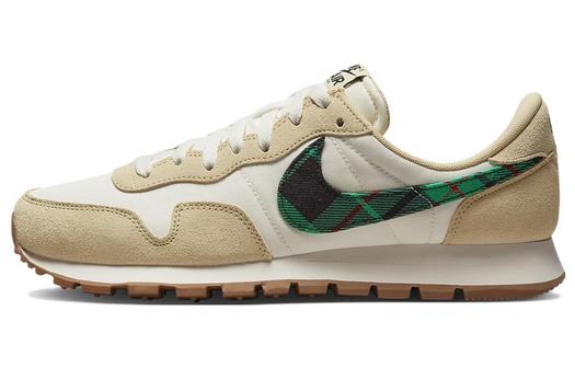 Кроссовки Nike Air Pegasus 83 SE, светло-коричневый/зеленый