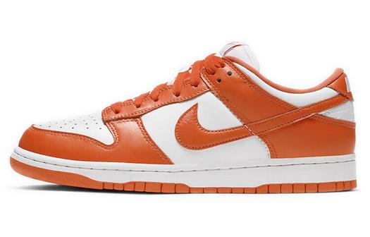 Кроссовки Nike Dunk Low SP, белый/оранжевый