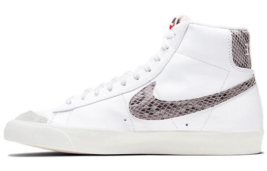 Кроссовки Nike Blazer Mid '77 Vintage, белый/серо-коричневый