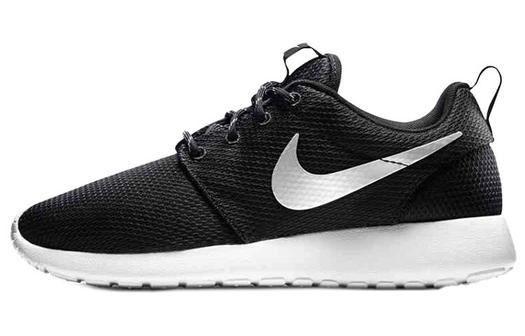 Кроссовки Nike Roshe One, черный/металлик