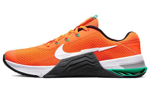 Кроссовки Nike Metcon 7, оранжевые