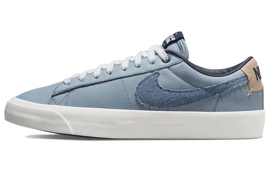 Кроссовки Nike SB Zoom Blazer Low GT, голубой/белый