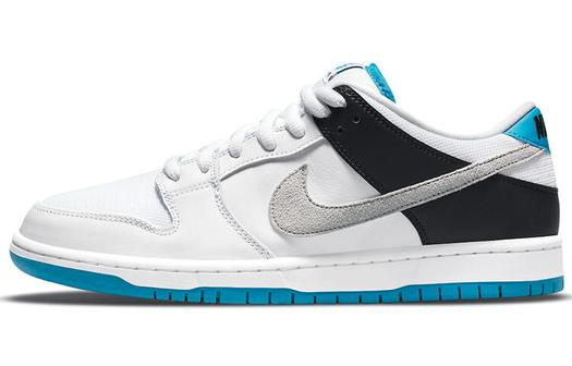 Кроссовки Nike SB Dunk Low, белый/черный/голубой