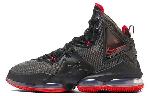 Кроссовки Nike Lebron 19, черный/красный