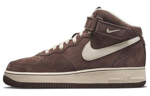 Кроссовки Nike Air Force 1 Mid QS, коричневый/кремовый