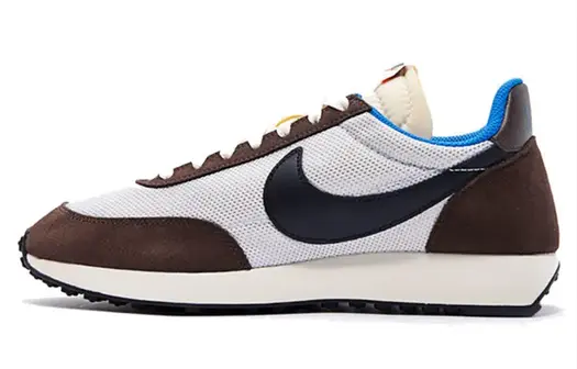 Кроссовки Nike Air Tailwind 79, коричневый/белый