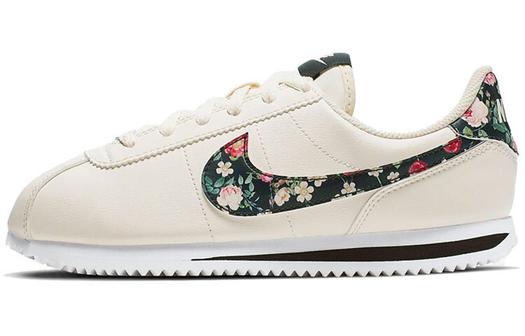 Кроссовки Nike Cortez Basic Vintage Floral, белый/черный