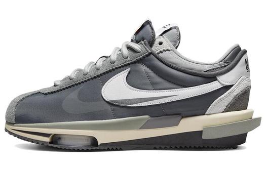Кроссовки Nike x Sacai Zoom Cortez, серый/белый