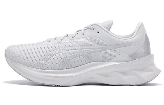 Мужские кроссовки Asics Novablast