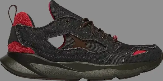 Кроссовки street fighter x furylite 95 'akuma' Reebok, черный