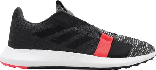 Кроссовки Adidas SenseBoost Go 'Hi-Red Coral', черный