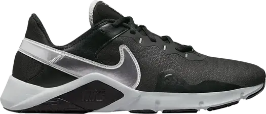 Кроссовки Nike Legend Essential 2 'Black Metallic Silver', синий