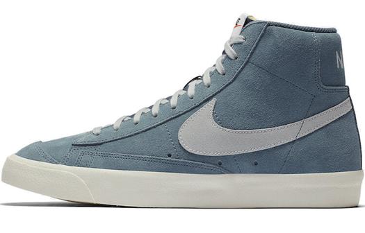Кроссовки Nike Blazer Mid 77 Suede, серый/белый