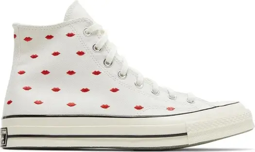 Кроссовки Converse Chuck 70 Embroidered Lips High Love Me - Vintage White, белый