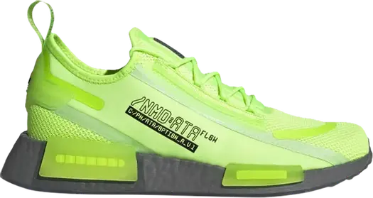 Кроссовки Adidas NMD_R1 Spectoo 'Signal Green Grey', зеленый