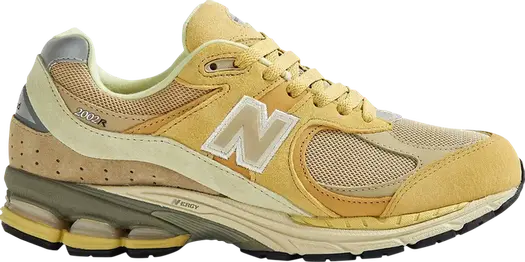 Кроссовки New Balance AURALEE x 2002R 'Sand', загар