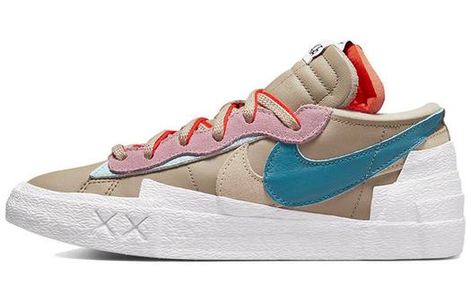 Кроссовки Sacai x KAWS x Nike Blazer Low, мультиколор