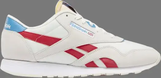 Кроссовки classic nylon 'chalk scarlet' Reebok, пломбир