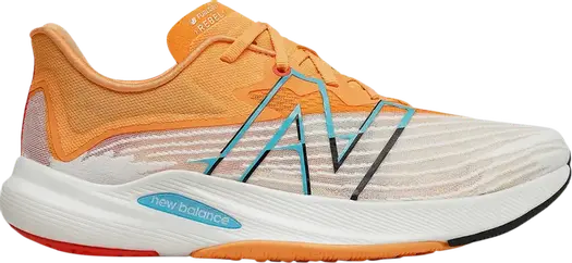 Кроссовки New Balance FuelCell Rebel v2 'White Habanero', желтый
