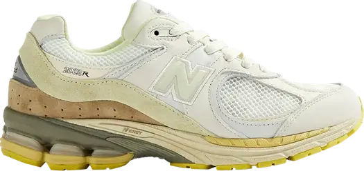 Кроссовки New Balance AURALEE x 2002R 'White', белый
