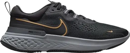 Кроссовки Nike React Miler 2 'Black Metallic Gold', черный