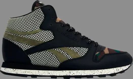 Кроссовки atmos x classic leather mid r12 'black camo' Reebok, черный