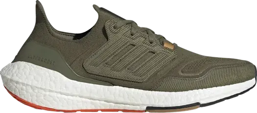Кроссовки Adidas UltraBoost 22 'Focus Olive', зеленый
