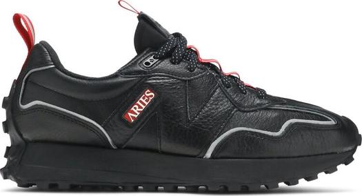 Кроссовки New Balance Aries x 327 'INVINCIBLE II - Black', черный