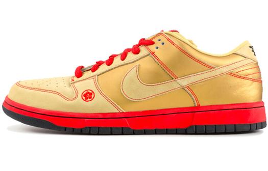 Кроссовки Nike SB Dunk Low, золотой/красный