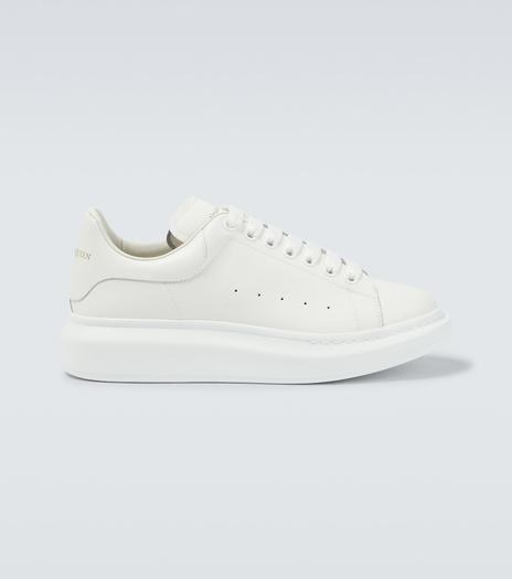 Кожаные кроссовки оверсайз Alexander McQueen, белый