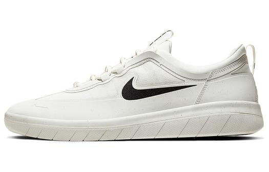 Кроссовки Nike Sb Nyjah Free 2, белый/черный
