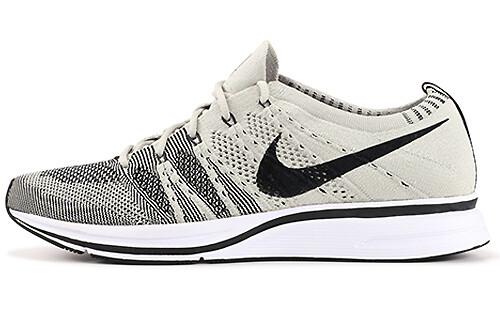 Кроссовки Nike Flyknit Trainer, серый/черный