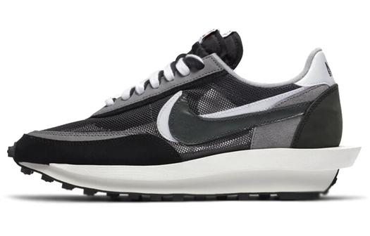 Кроссовки Nike x Sacai LDWaffle, черный/серый
