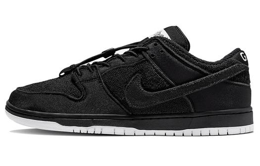 Кроссовки Nike SB Dunk Low Gnarhunters, черный