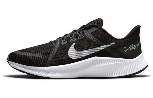 Кроссовки Nike Quest 4, черный/белый