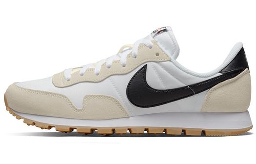 Кроссовки Nike Air Pegasus 83, белый/черный